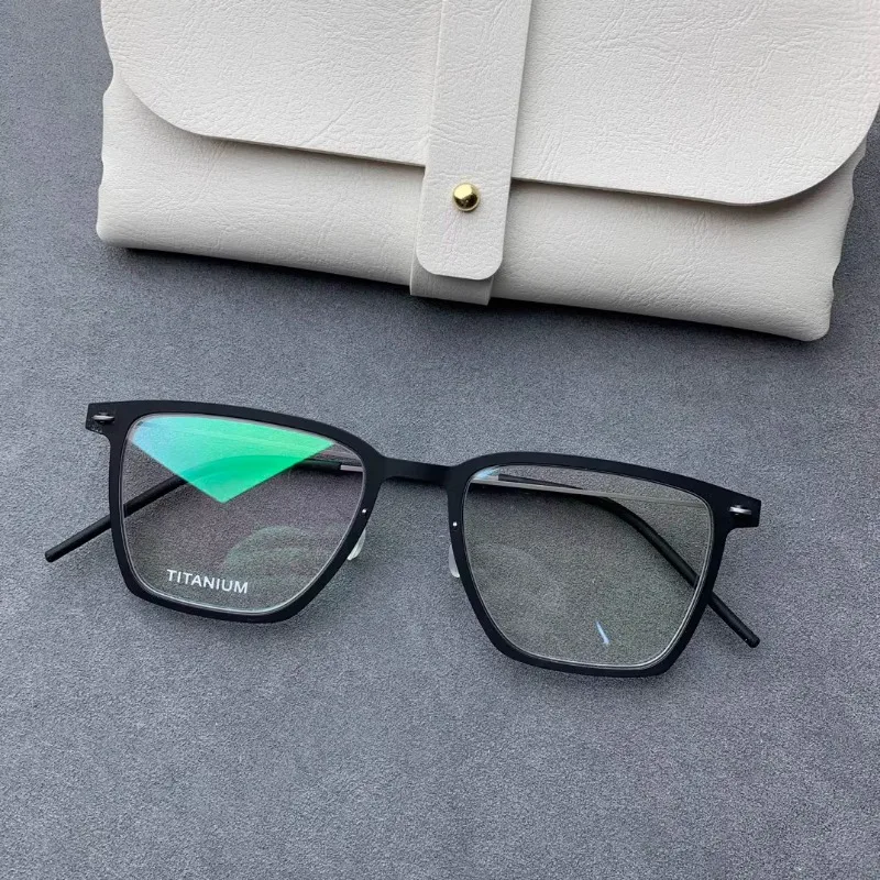 Ultra-light Fashion Box for Men and Women 6554 Thin Legs Wide Frame Flat Myopia Glasses Anti-blue Discoloration Presbyopia