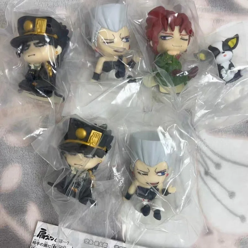 جديد حار جوجو مغامرة غريبة أنيمي Kuujou Joutarou Kakyoin Noriaki Polnareff Iggy Small Caspule الشكل اللعب الهدايا