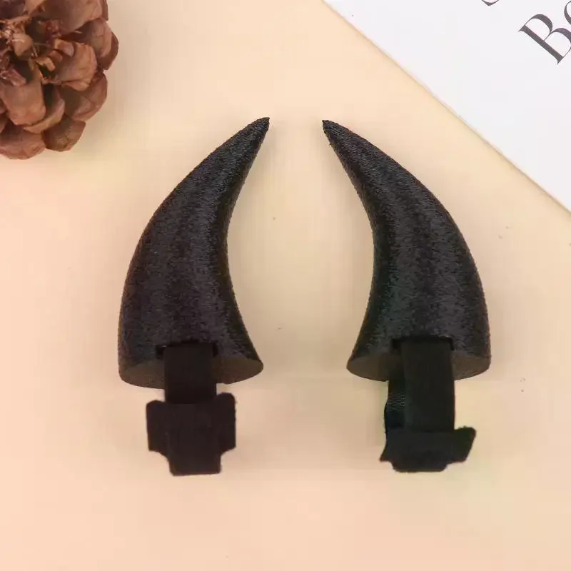 3D Printed Headphones Parts With Spiked Devil Horns - With Self-Fasting Accessories - Suitable For Gamer TV Stands