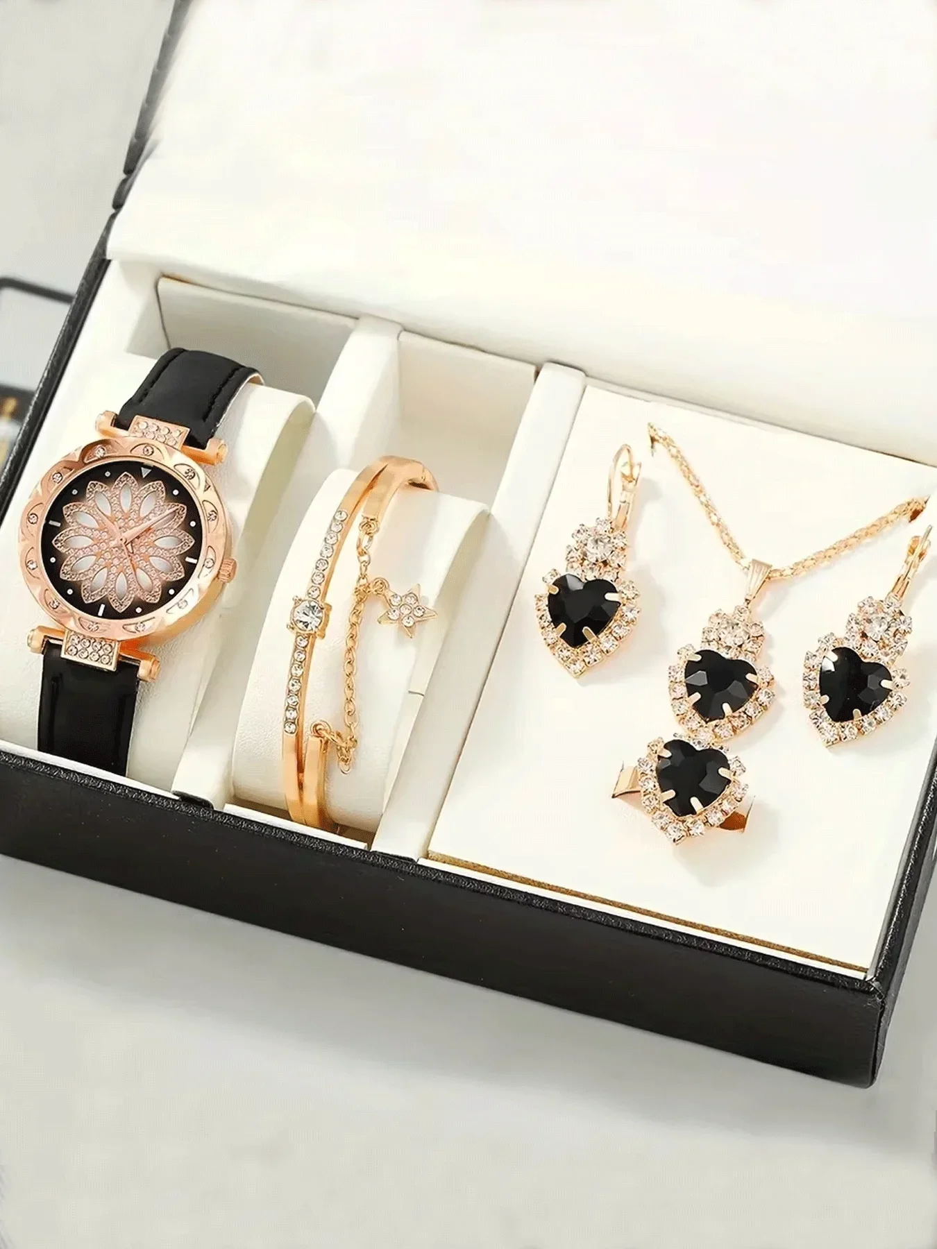 5PCS Small flower belt women's watch with diamond inlay women's watch casual frosted leather strap quartz watch set