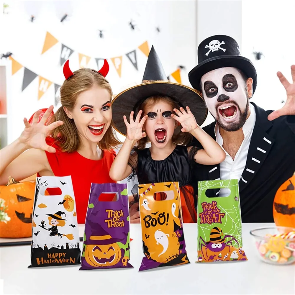 40PCS Mix Halloween Plastic Candy Gift Bags Cartoon Spider Pumpkin Witch Candy Bag Trick-or-Treat Bags Halloween Party Favors