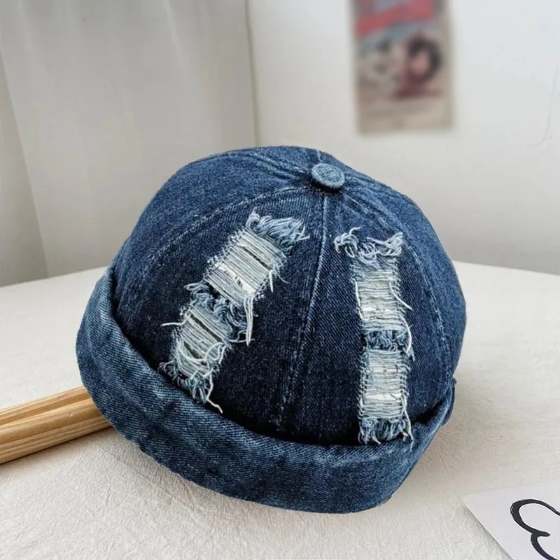 قبعة صغيرة من قماش الدنيم المتعثر - قبعة هيب هوب كاجوال عصرية للجنسين ممزقة للرجال والنساء