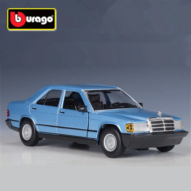 Bburago 1:24 Mercedes-Benz 190 E 2.6 Alloy Car Model Simulation Diecast Metal Classic Retro Old Car Vehicles Model Kids Toy Gift