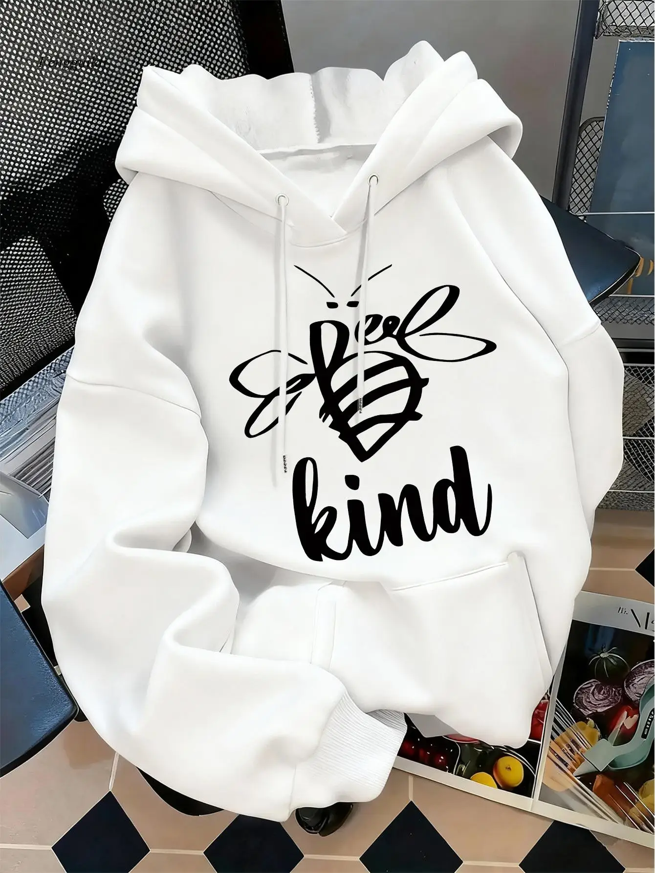 

Повседневная толстовка с капюшоном и длинными рукавами с буквенным принтом на осень и зиму, с дизайном кардигана и шнурком одного цвета.