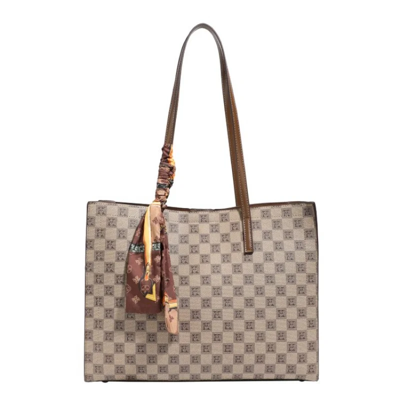 

Luxury Women's Crossbody-Bag Crafted From Premium Leather Boasting High-End Famous Spacious Commuter Refined Look​