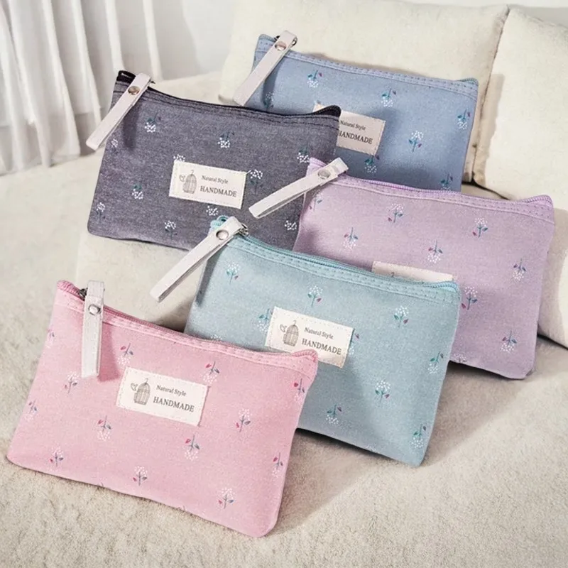 New Flower Print Canvas Women Makeup Bag Toiletries Organize Zipper Bag Travel Wash Pouch Cosmetic Bag Female Make Up Bag Bag