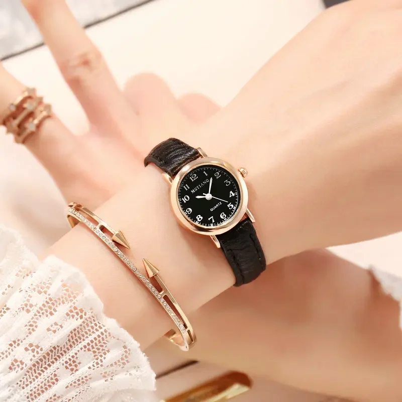 Exquisito reloj de vestir para mujer pequeño reloj Retro de cuero femenino reloj de marca de moda para mujer Mini reloj de diseño reloj para mujer