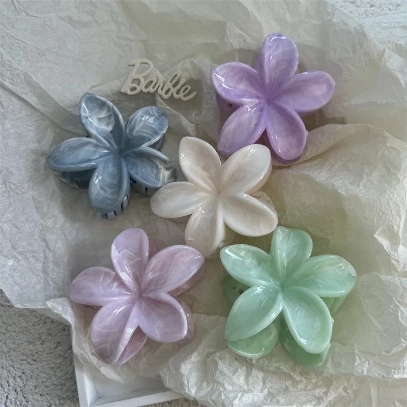 Girls Trendy Hair Clip Cream Color Frangipani Hairpin Sweet Vacation Shark Clips Fashion Bridal Hair Jewelry Simple Flower Crown