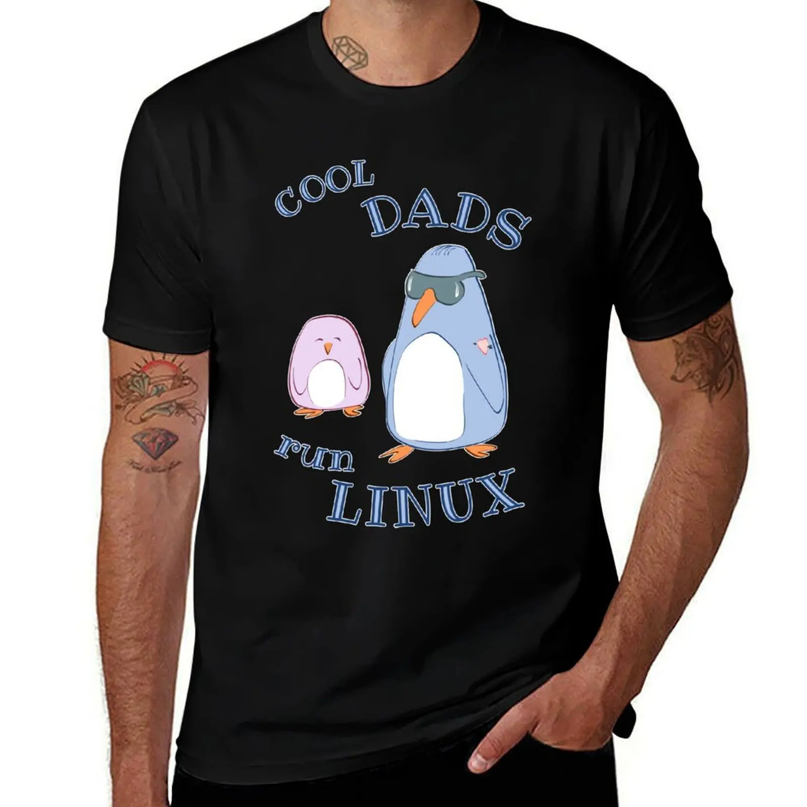 Cool Dads Run Linux T-Shirt Cool Feeling Summer Tee Shirt