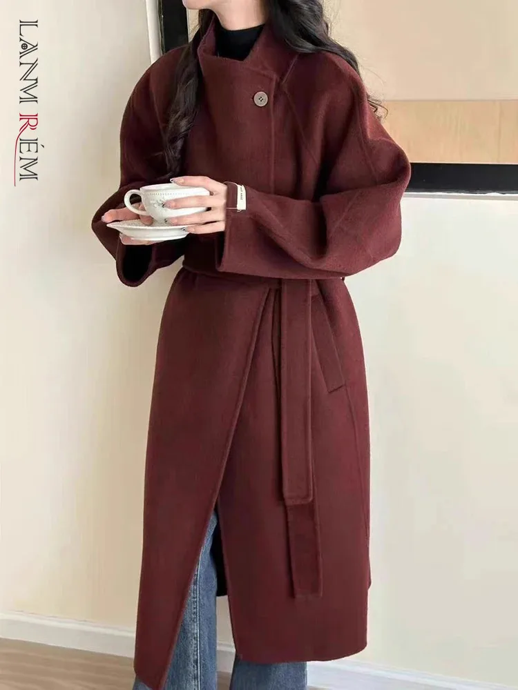 

[LANMREM] Office Lady Woolen Coats Women's Stand Neck Single Button Belt Gathered Waist Outwear Female 2024 Winter New 26C1187