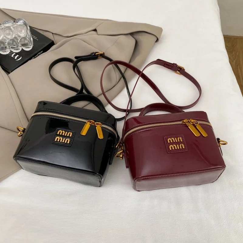 

High-End Luxury Brand Ladies Shoulder Bag Leather Elegant Crossbody Famous Designer Modern Daily Commuter Vintage Bag​