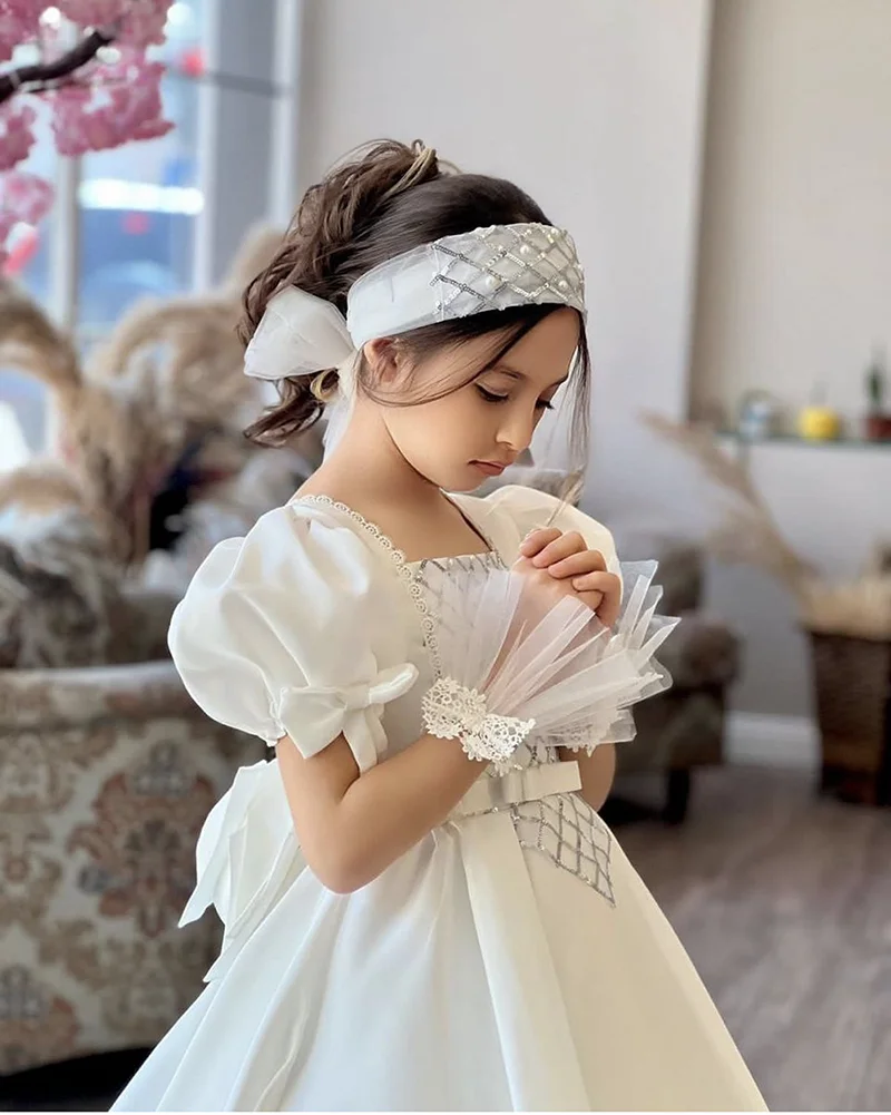 

Customized Flower Girl Dress White Satin Short Sleeve With Bow Wedding Elegant Child's First Eucharist Birthday Party Dresses