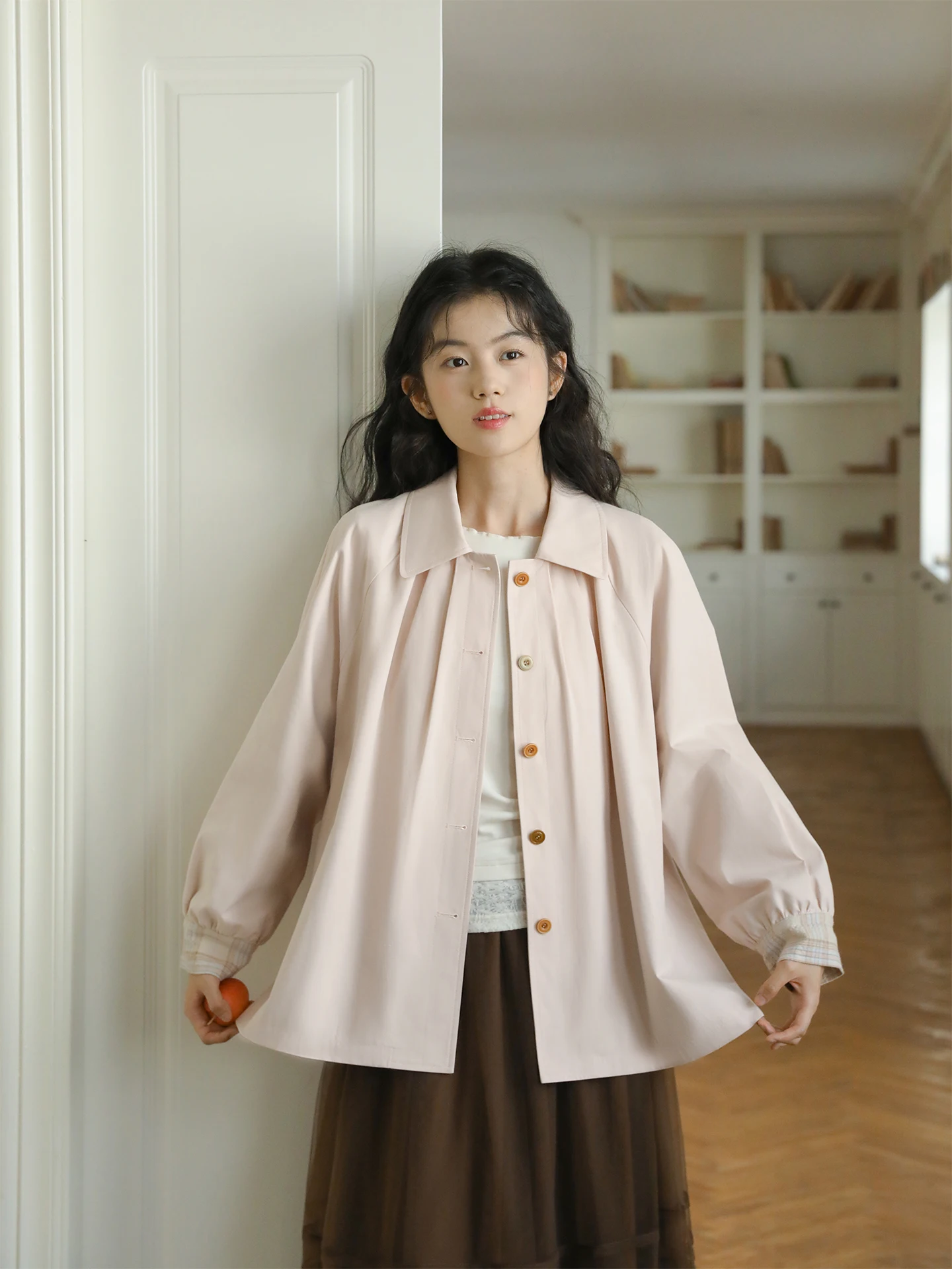 

Женская ветровка Nesoulum Cr розового цвета с плиссированным дизайном и вырезом на воротнике, свободного кроя, из хлопка, осенняя, модная, в стиле ретро, верхняя одежда