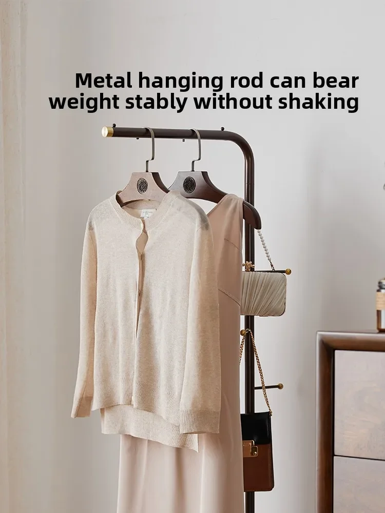 Bedroom, bedside clothes, second net hanger, floor hanging hanger, does not take up space, entrance door mobile coat rack
