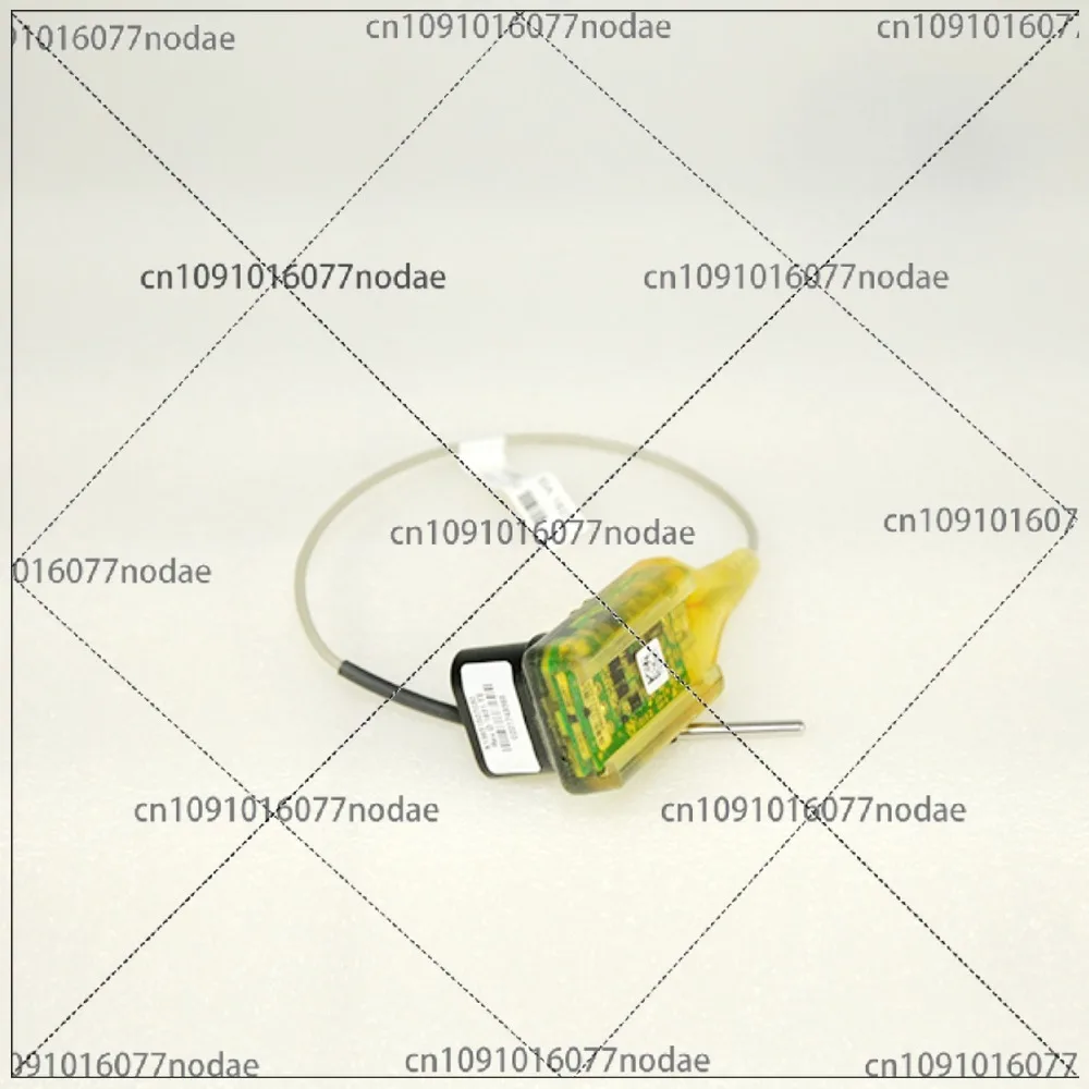 

Запасные части для кондиционера и холодильного оборудования Детали чиллера Датчик температуры SEN02039 X13651507030