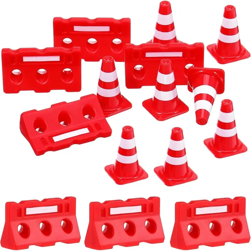 12pcs Mini Construction Traffic Sign Set, Mini Plastic Road Street Signs Toys For Kids Cone Construction Theme Party Gifts