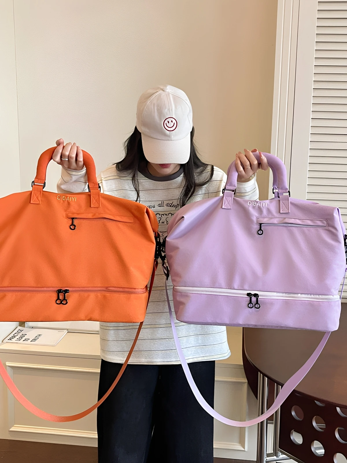 large-capacity-short-trip-travel-bag-women's-fashion-handheld-luggage-lightweight-sports-fitness-bag-storage-maternity-bag