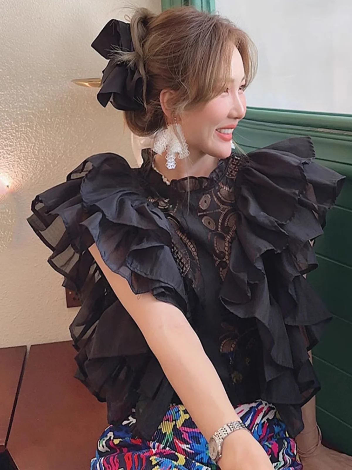 Summer New Lace Splicing Ruffles Short Sleeve Loose Shirt Women Sexy Hollow Fashion Versatile Temperament Stand-up Collar Top