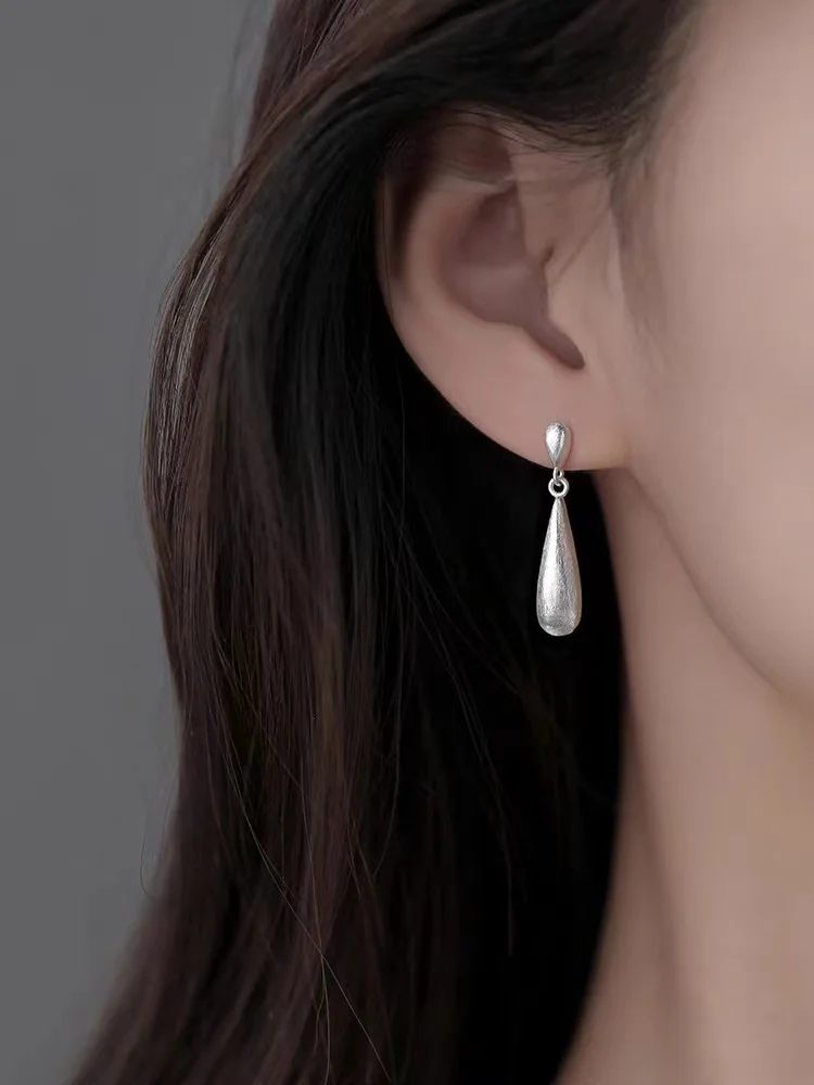 

925 silver-plated water drop earrings new style popular light luxury earrings niche high-end female earrings