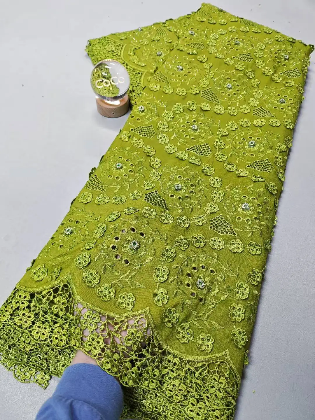 

2026 High-Quality Africa Nigerian Sequins Cotton Embroidery Lace Fabric Tulle 5 Yards for Wedding Party Dress Chiffon XL162