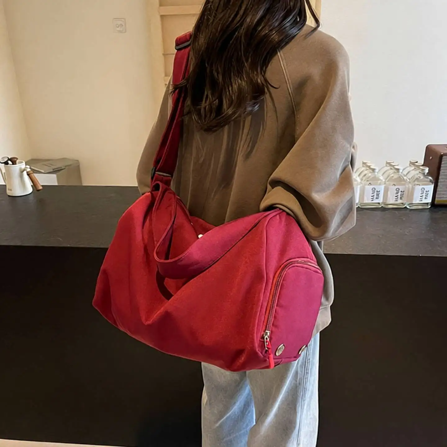 borsa-da-viaggio-leggera-con-scomparto-separato-per-indumenti-asciutti-e-bagnati-grande-capacita-da-portare-a-mano-ideale-per-viaggi-di-lavoro-impermeabile-da-indossare-a-tracolla
