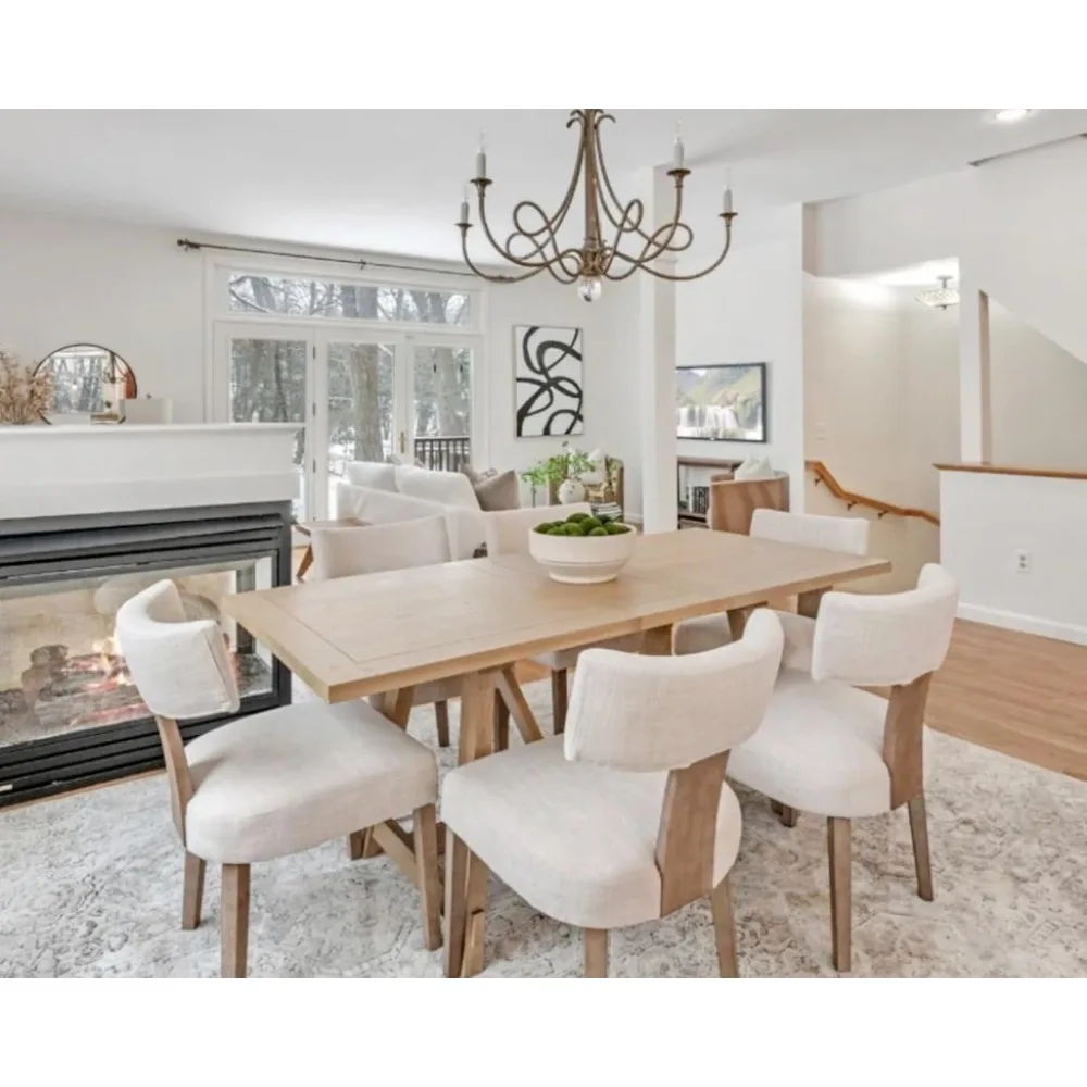 مجموعة كراسي تناول الطعام الحديثة لمنتصف القرن مكونة من 2: كتان منجد بمسند ظهر منحني وإطار من الخشب الصلب