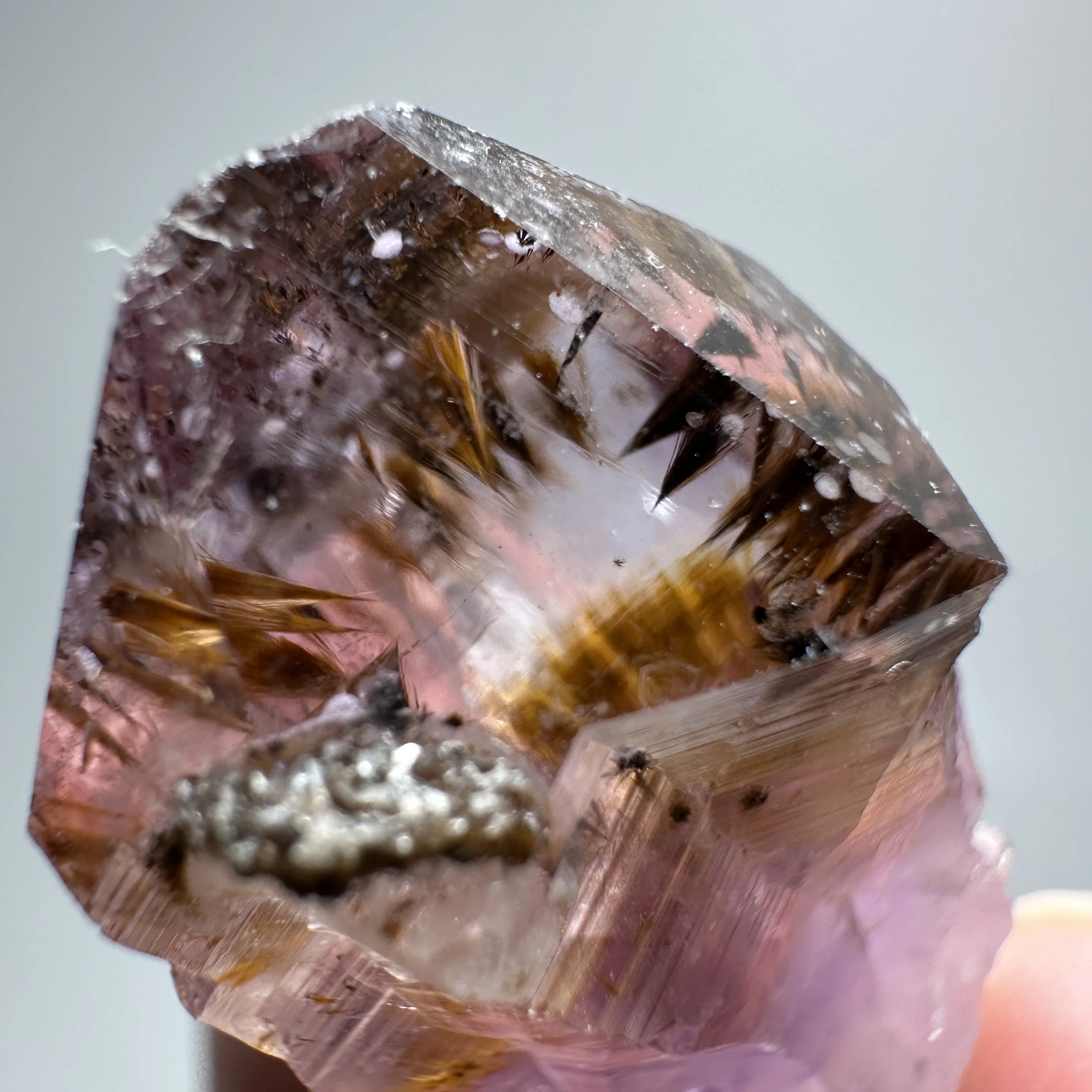 Natural Gold Rutilated Quartz Hair Purple Crystal Amethyst Mineral Specimen healing Stone Home Decor