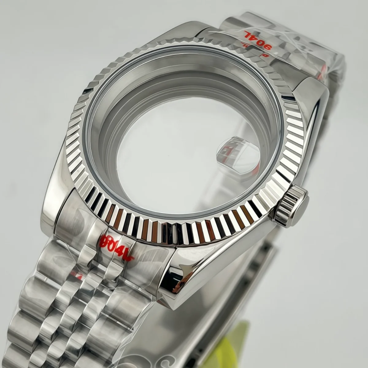 36mm-39mmのステンレススチールケースとブレスレットは、nh34、nh35、nh36、eta2824、2836、pt5000、miyota、mingzh-dg2813ムーブメントに対応しています。