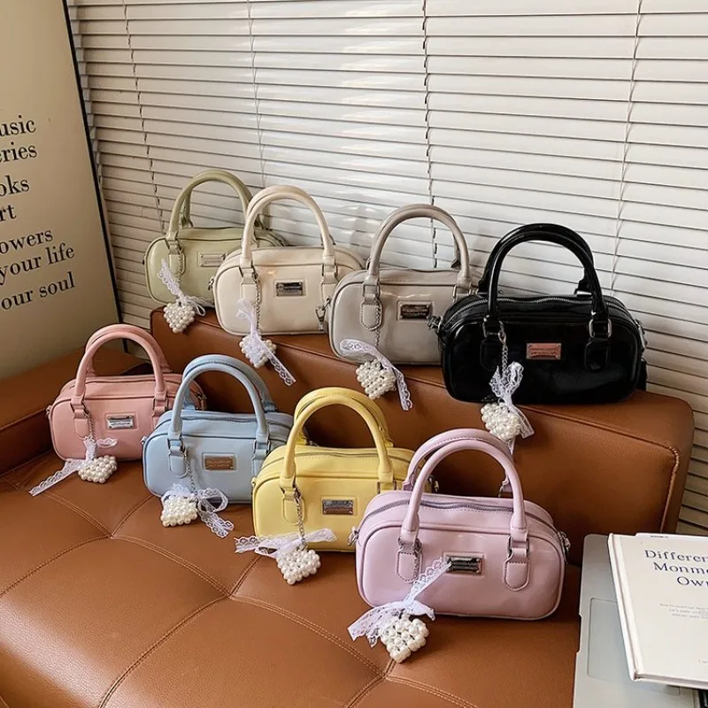

Trendy Elegant Leather Messenger And Popular Unique Diaper Bags For Commuter Simple Vintage Shoulder Bag