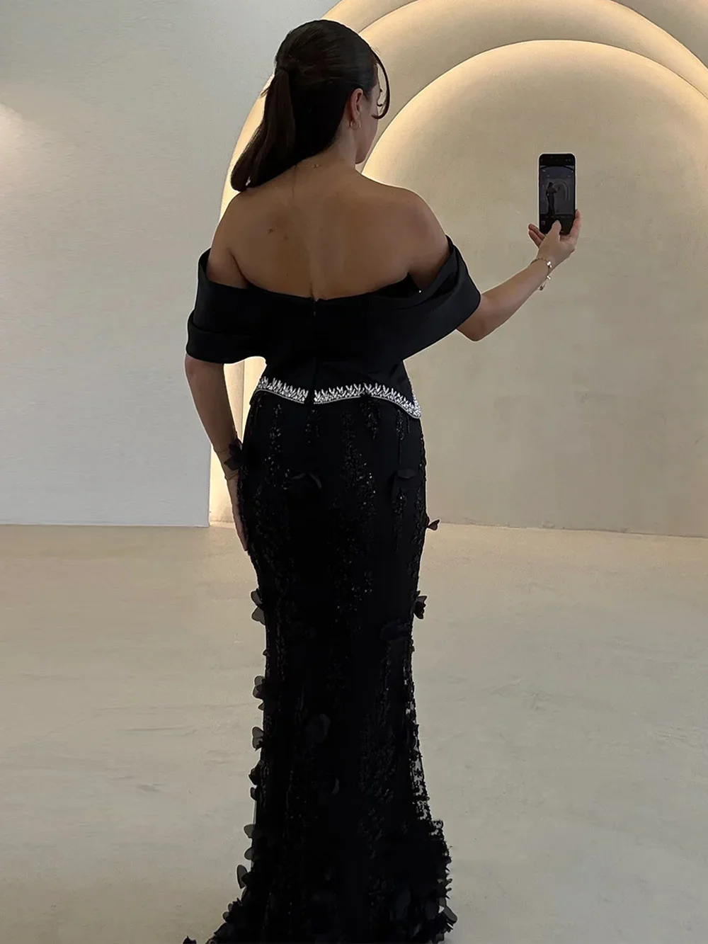 Abito da sera elegante a sirena con spalle scoperte, decalcomania 3D, abito da ballo con glitter in cristallo, abito da cerimonia nuziale personalizzato