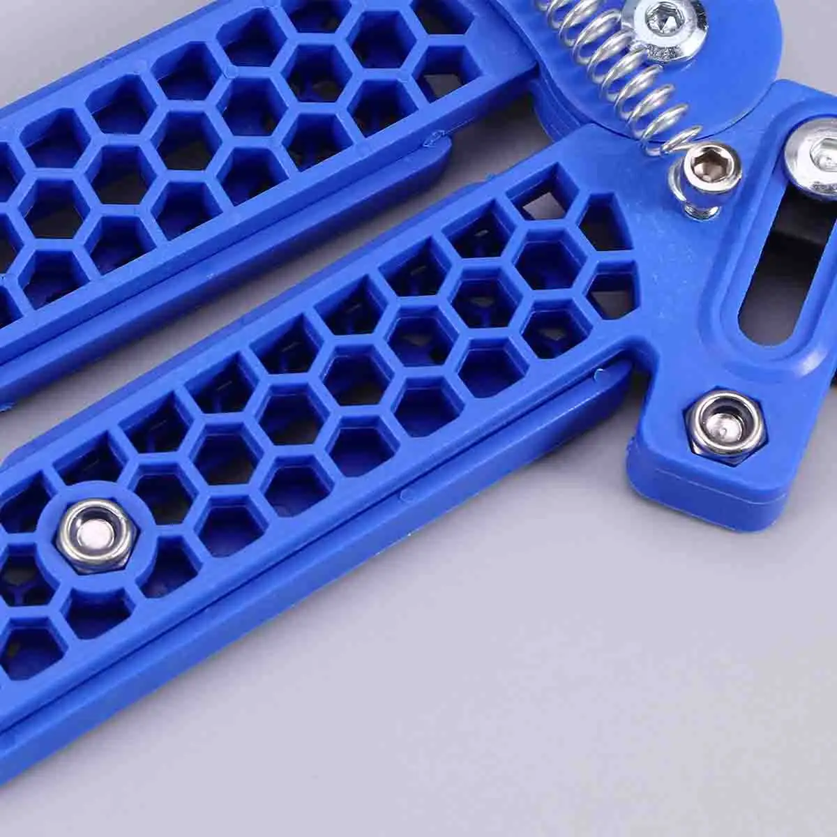 

Подставка-держатель для лука в форме ножниц, регулируемая, легкая, для составных и традиционных луков, для стрельбы по 3D-мишеням, синяя