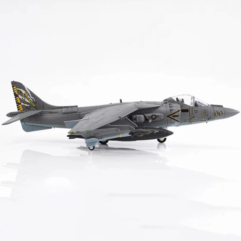 Diecast 1:72 Scale U.S Navy AV-8B Harrier II Machine model Alloy Finished Simulation Model Souvenir Gifts For Adult Boy