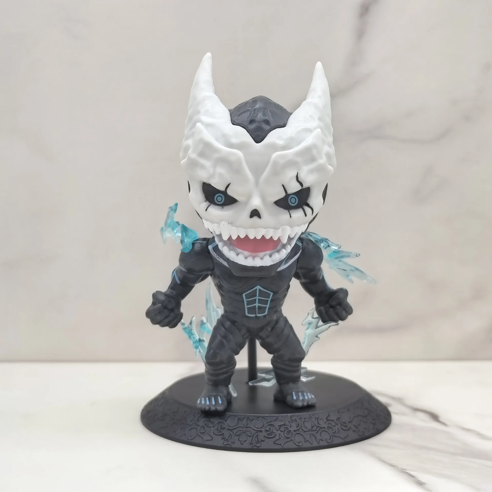 5 stks/1 set 6 cm Anime kaiju Nr 8 Hibino Kafka Figuur Monster Anime Model Speelgoed Gift Collection Action Figure Desktop Auto Decoraties