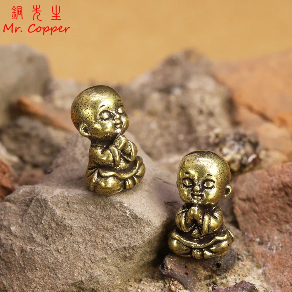تماثيل صغيرة من النحاس على شكل راهب صغير زينة مكتبية منظر طبيعي مصغر تمثال بوذا صغير ديكور منزلي إكسسوارات حرفية