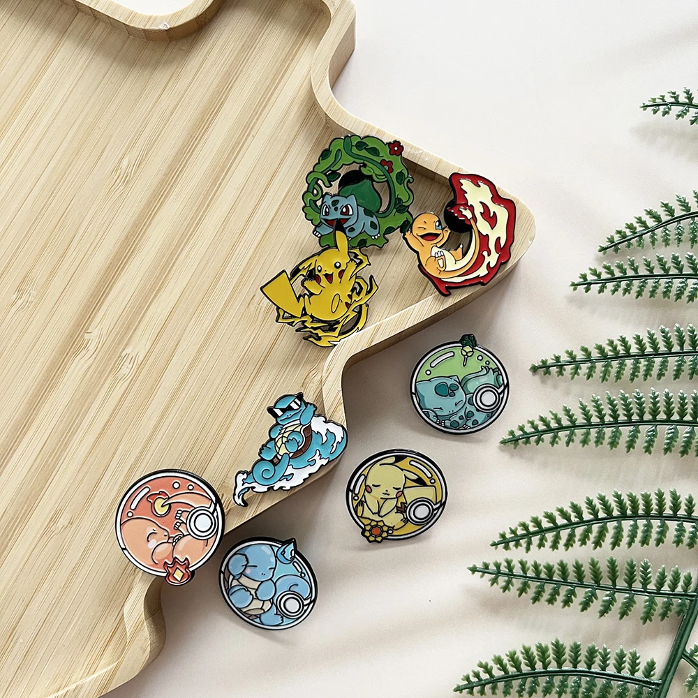 8 stuks Anime De Pokemon Cartoon Broche Kerst Karakter Emaille Pin Rugzak Kleding Sieraden Metalen Badge Accessoires Cadeau