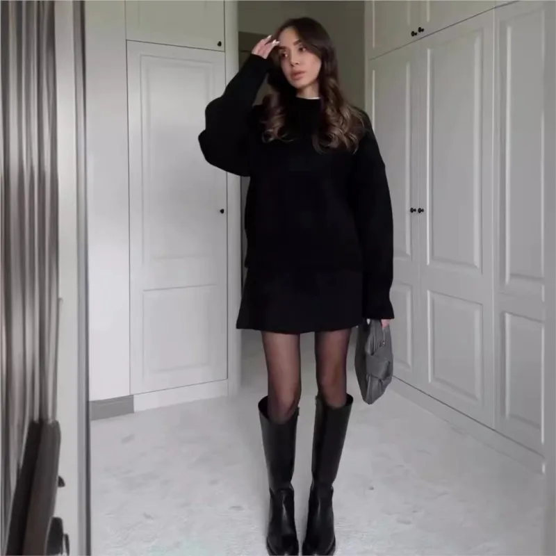 Elegant Women's Sets Knitwear Autumn Winter Solid O-neck Pullover Long Sleeve Mini Skirts Set Woman Loose Casual Sweater Lady