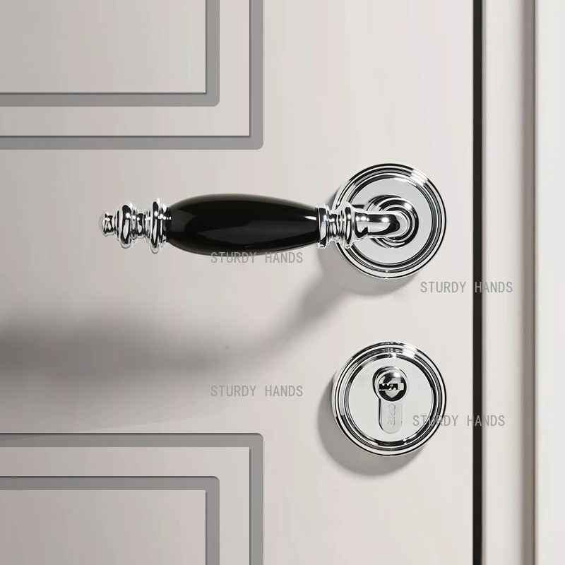 

Indoor bedroom door lock Gold-colored door lock for the soundproof room Retro door handle
