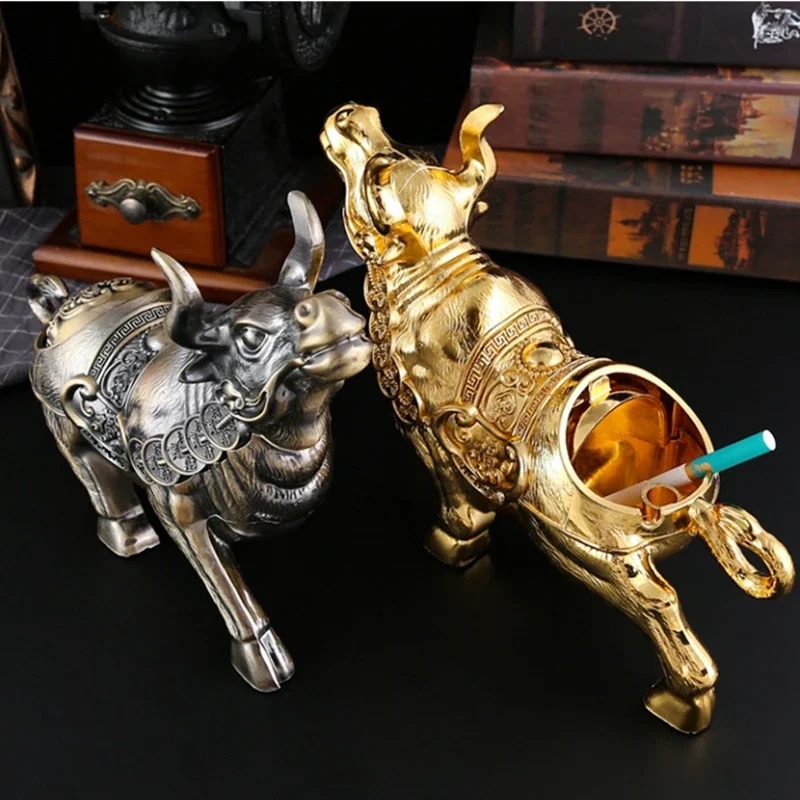 creative-bull-metal-ashtray-with-lids-golden-smoking-accessories-cigarette-ashtray-for-desktop-decoration