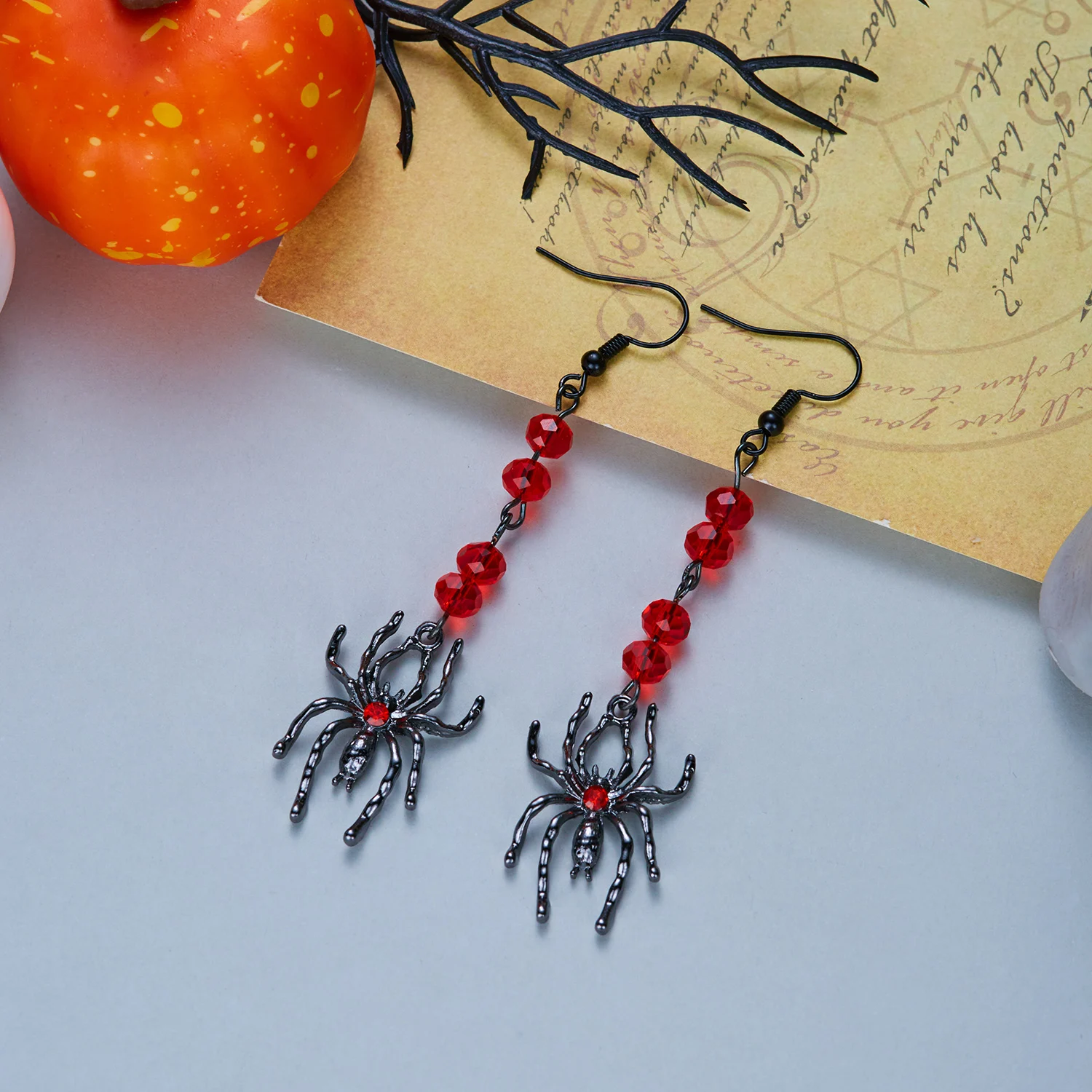 Gotische Vampirfledermaus-Ohrringe für Frauen, exquisite schwarze Kristall-Spinnen-Tier-Quasten-Ohrhänger, Halloween-Party-Schmuckgeschenk – Detail 6