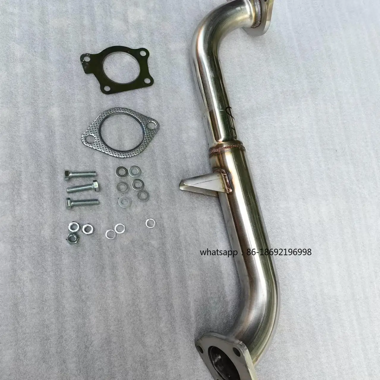 

Car Modified Exhaust Pipe Is Suitable for DMAX1.9T Stainless Steel Middle Section