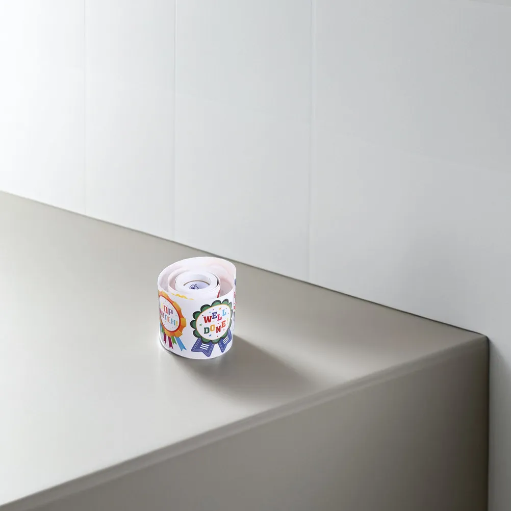 

2 рулона наклеек-поощрений для детей, самоклеящиеся мотивационные этикетки для класса, для дошкольников, детского сада, учителей