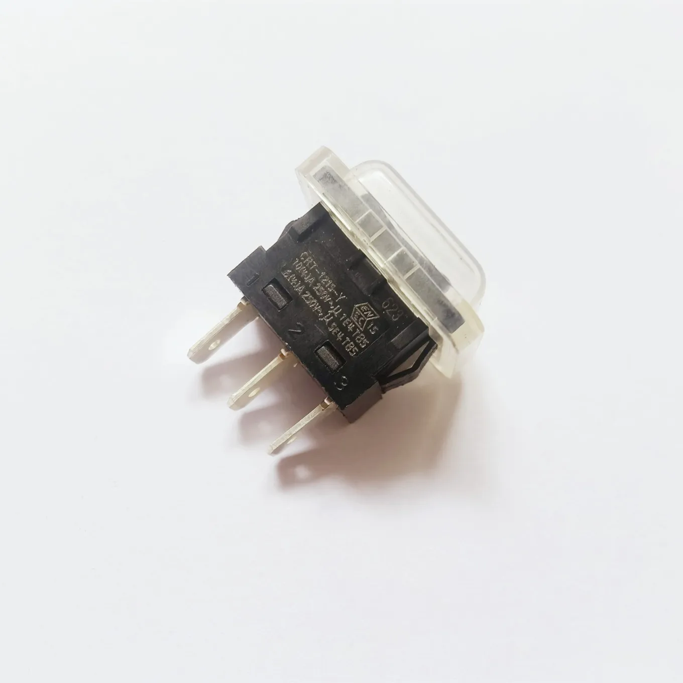 Original new 100% rocker switch CRT-1215-Y 3pin 3gear 6A250V with waterproof cap
