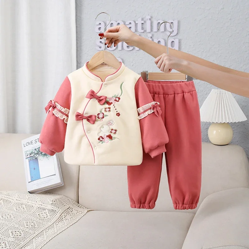 

2024 New Girls Sets Cute Fleece-Lined Warm Children Long Sleeve Clothes Baby Two Top and Bottom Outfits Kids Autumn Winter Suit