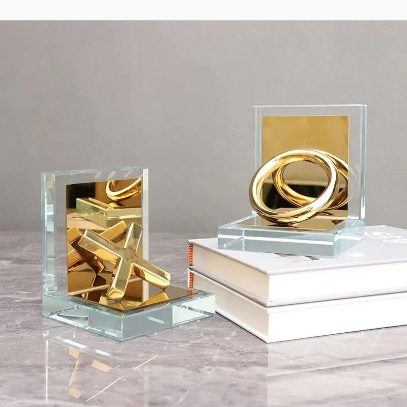 X/O Letters Statue Ornaments Desk Decoration Modern Crafts Sculpture Artwork Room Aesthetic Decor