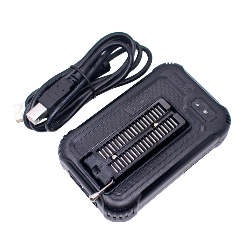 

Новейшая версия программатора XGecu T48 с адаптерами для чтения и редактирования чипов на складе