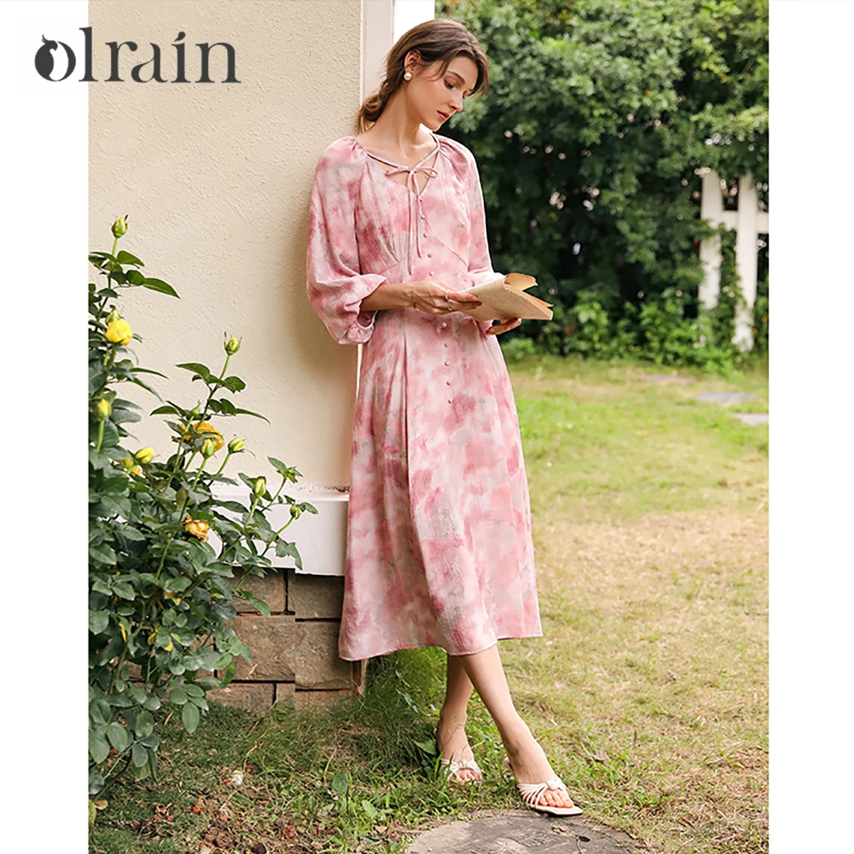 

OLrain Women's Long Dress 2025 Autumn French Style Lace-up O Neck Floral Print Long Sleeve Elegant Holiday Dress O24CL89399