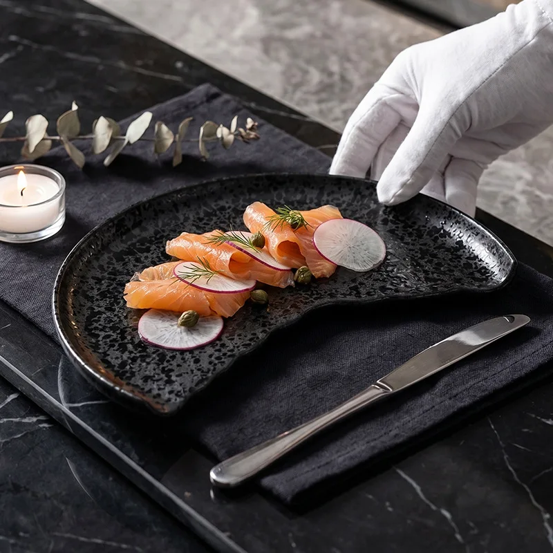 Black Irregular-shaped Ceramic Dinner Plate Dessert and Salad Plate Hotel Restaurant Tableware Kitchen Cooking Bowls and Dishes