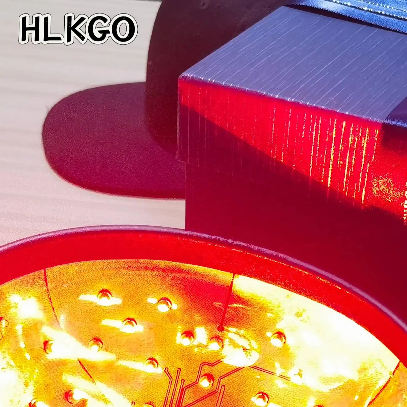 

Next-Gen 650nm Red Light Therapy Cap - Advanced Laser Hair Regrowth Technology with Soothing Scalp Massager Function