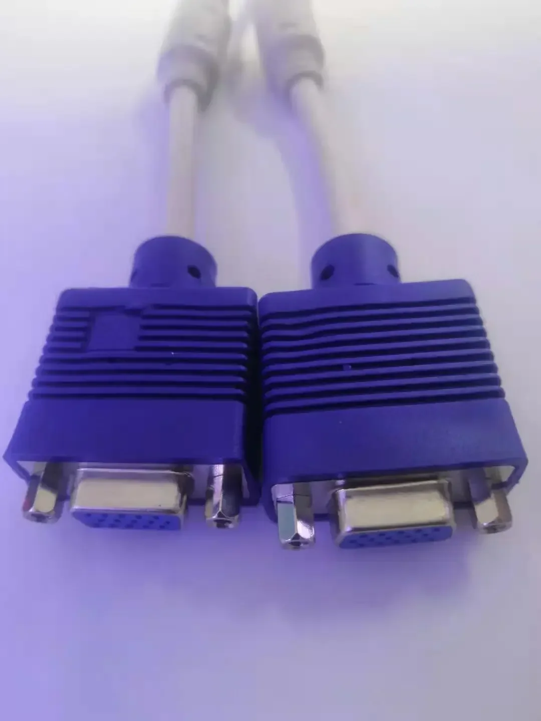 

Удлинитель кабеля VGA, VGA 1 «папа» на 2 гнезда, разветвитель Y для монитора с гайкой, VGA3 + 6