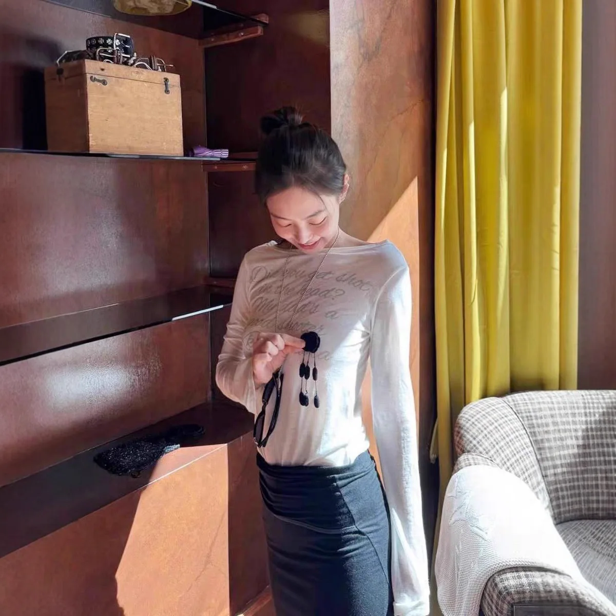 الكورية مصمم جيلا ليوسيل رسالة تي شيرت سليم صالح كم طويل الكورية نمط المرأة أزياء جيني مطبوعة عارضة أعلى #2